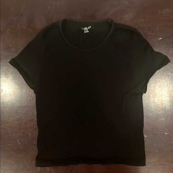 Classic Black Women's Top - Picture 1 of 1